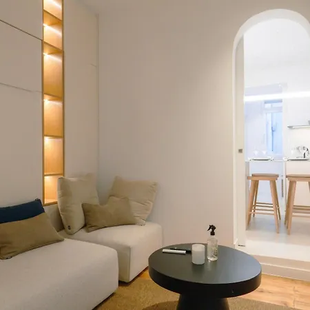 Apartment Charming 1-bedroom In The Heart Of Graca | By Airnest *
