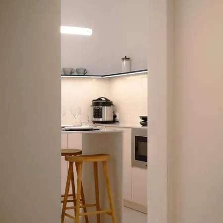 Charming 1-bedroom In The Heart Of Graca | By Airnest *