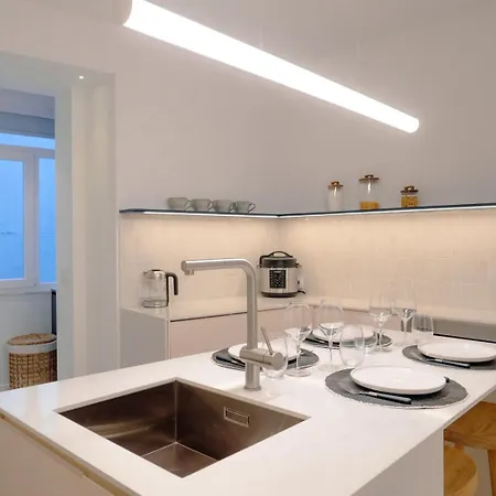 Charming 1-bedroom In The Heart Of Graca | By Airnest