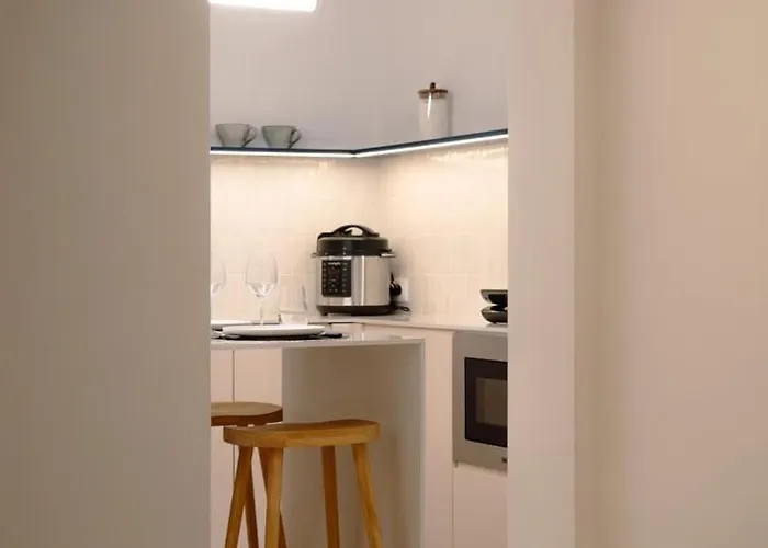 Charming 1-bedroom In The Heart Of Graca | By Airnest *